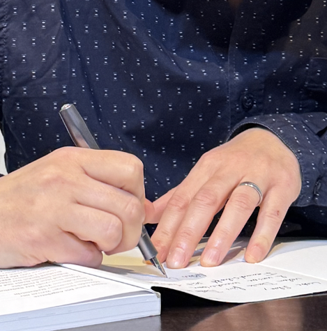 Bildschirmfoto 2025-12-04 um 23.51.42